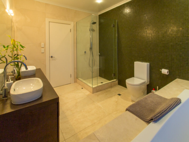 residence 8