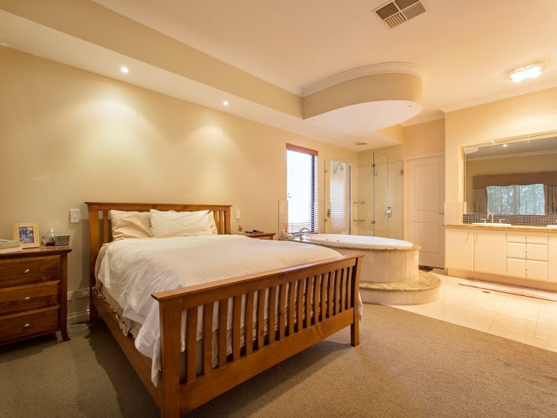 aztec-island-retreat-halls-head-7