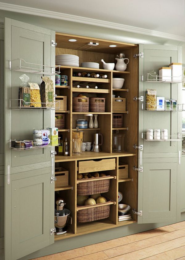 space-inside-the-pantry-door-storage