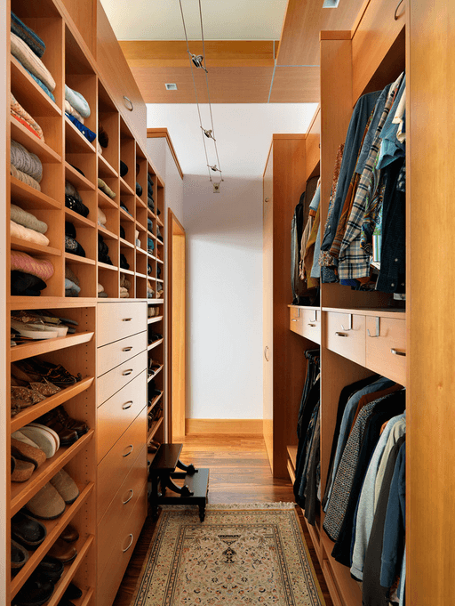 floor-to-ceiling-clothes-storage