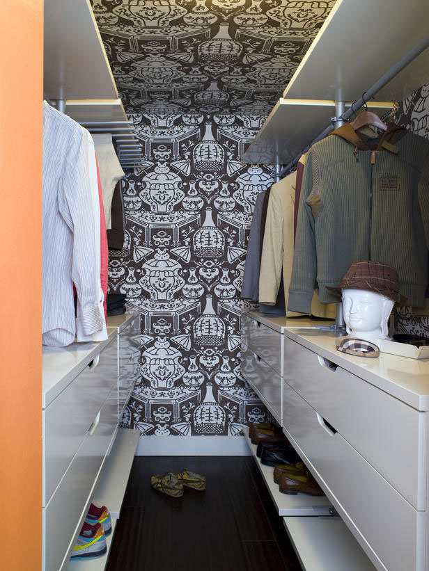 narrow-walk-in-closet