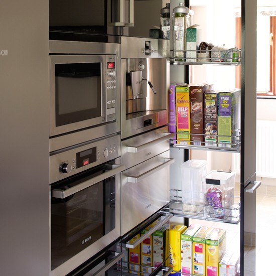 storage-solutions-for-small-spaces-kitchen-1