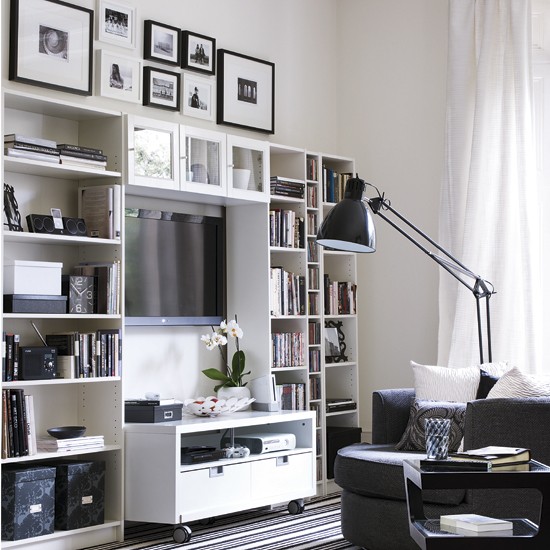 storage-solutions-for-small-spaces-living-room-1