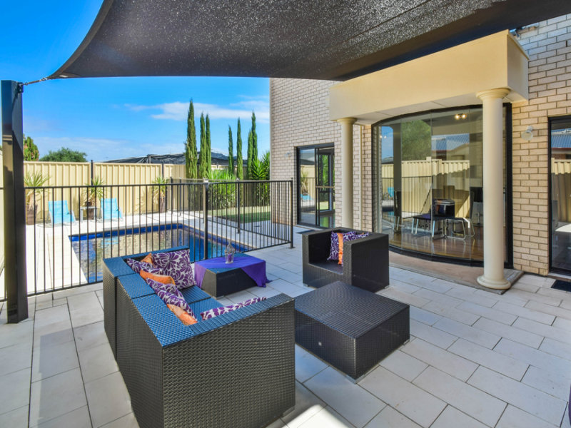 courtyard-knot-court-1