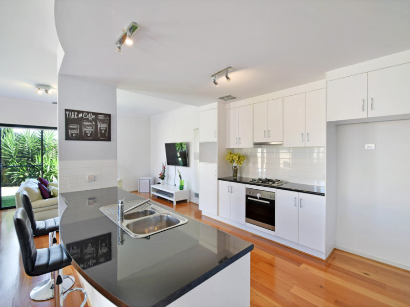 kitchen-knot-court-1
