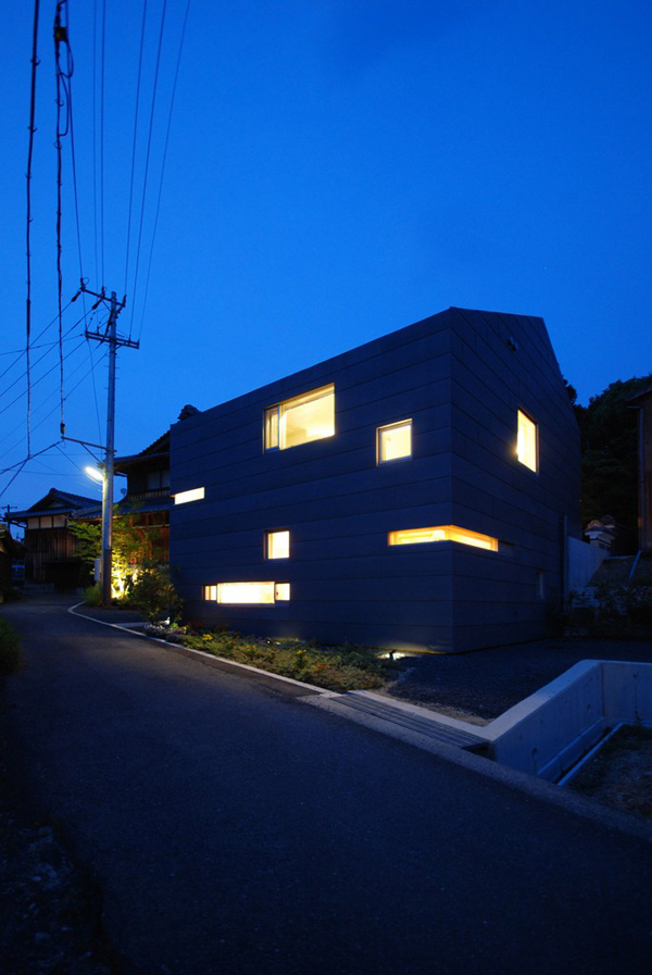 13-residence-in-nabari-27