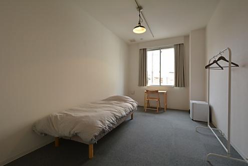 japanese-share-house-10