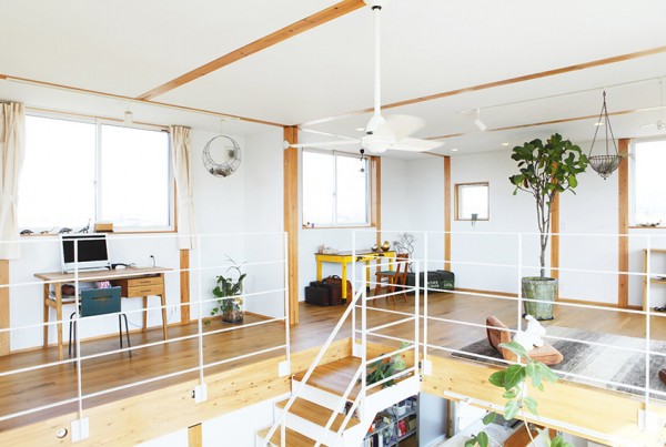 japanese-wood-deco-ahgular-home-10