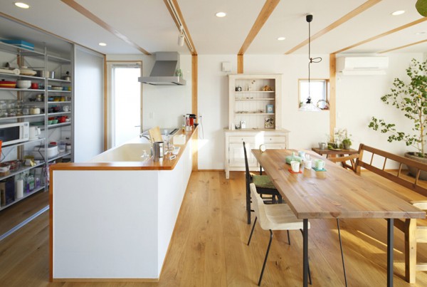 japanese-wood-deco-ahgular-home-6