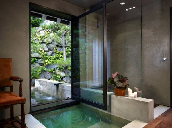 japanese-modern-underground-bathtub-view