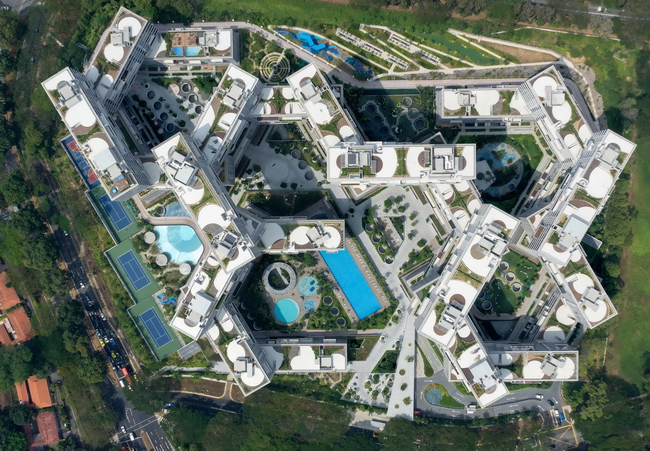 %ec%9d%b8%ed%84%b0%eb%a0%88%ec%9d%b4%ec%8a%a4-interlace-singapore-18
