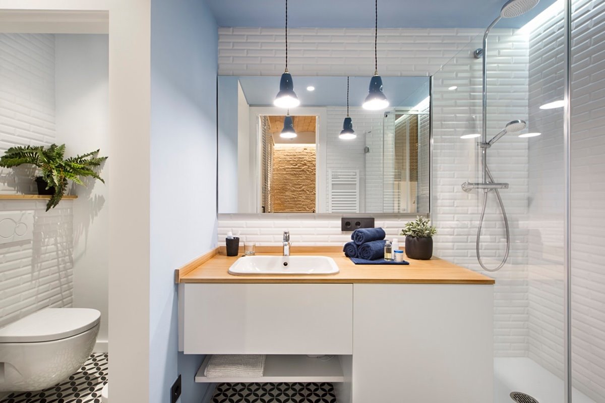 9bathroom