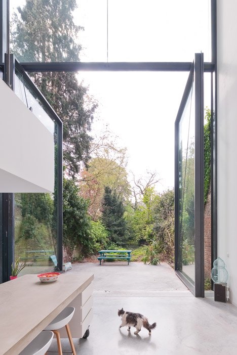 벨기에 가장 큰 유리문 집 Antwerp townhouse LALO by SculpIT 11 1