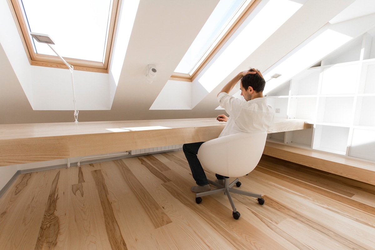 아이 중심 모스코바 아파트 wood wall texture inspiration 5