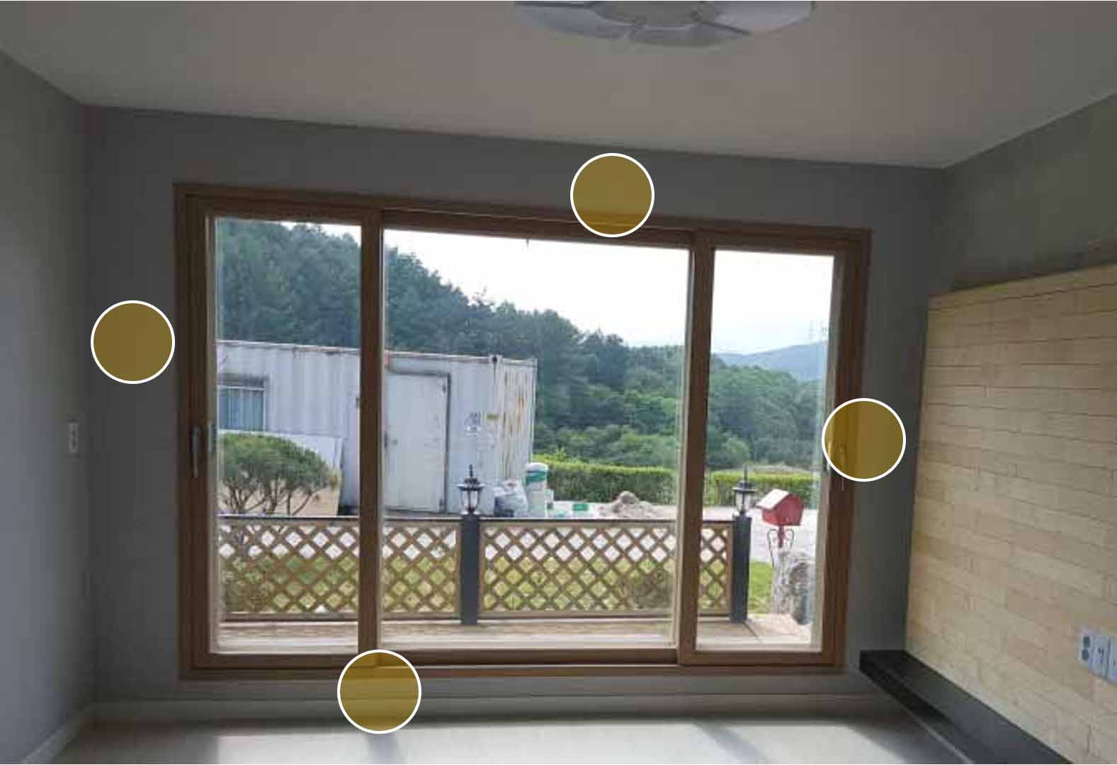 한국과 서양의 거실 창 높이와 위치 차이 5