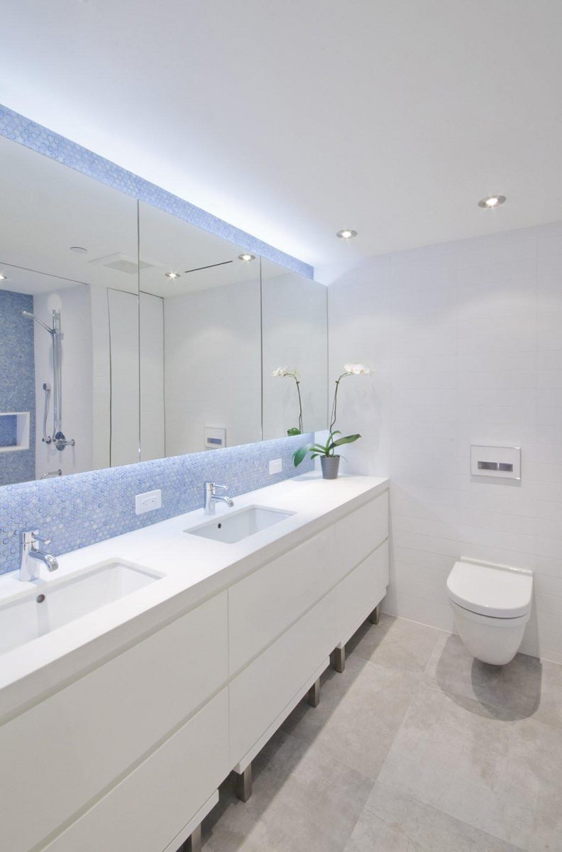 penny tile and white counters 페니타일 penny tiles