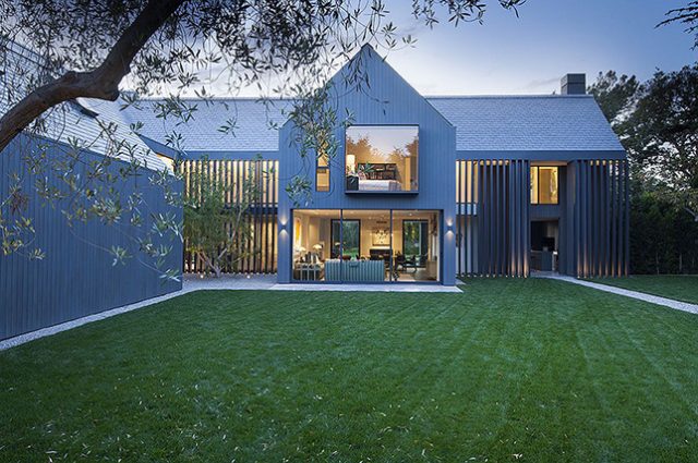 modern gable and valley roof styles 640x425 1