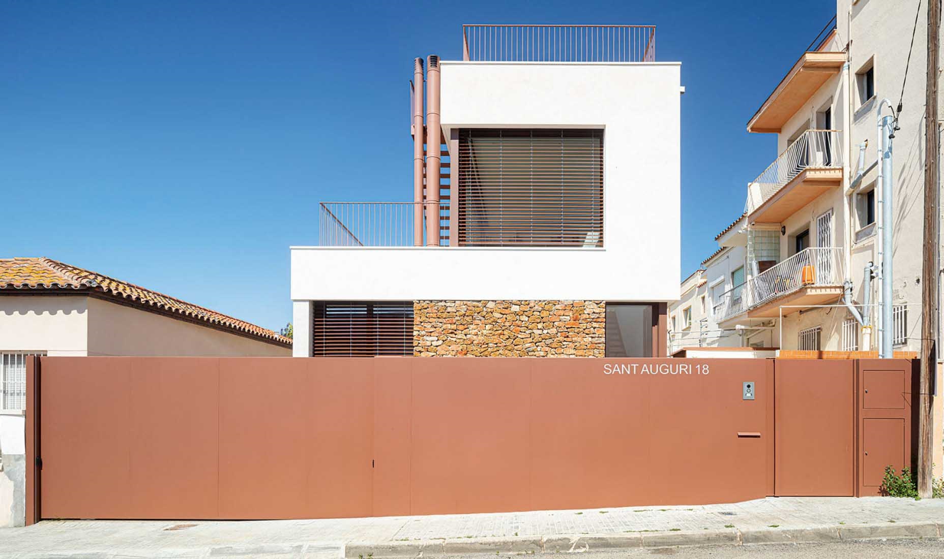 스페인 타라고나 지역 주택 metalocus guillem carrera casa de jaume 1