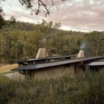숲 사이 노을 속 Howqua River Lodge 전경