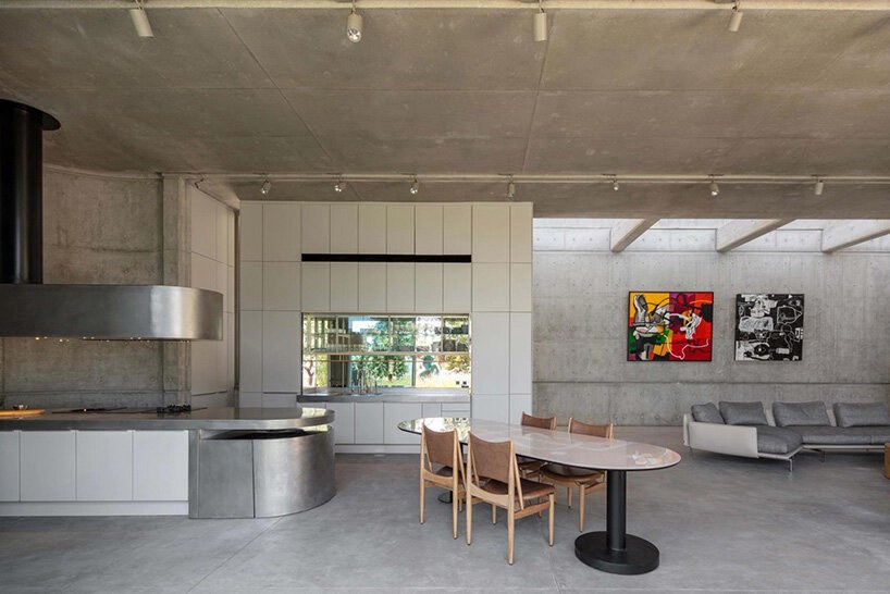 capsule retreat db dining wide