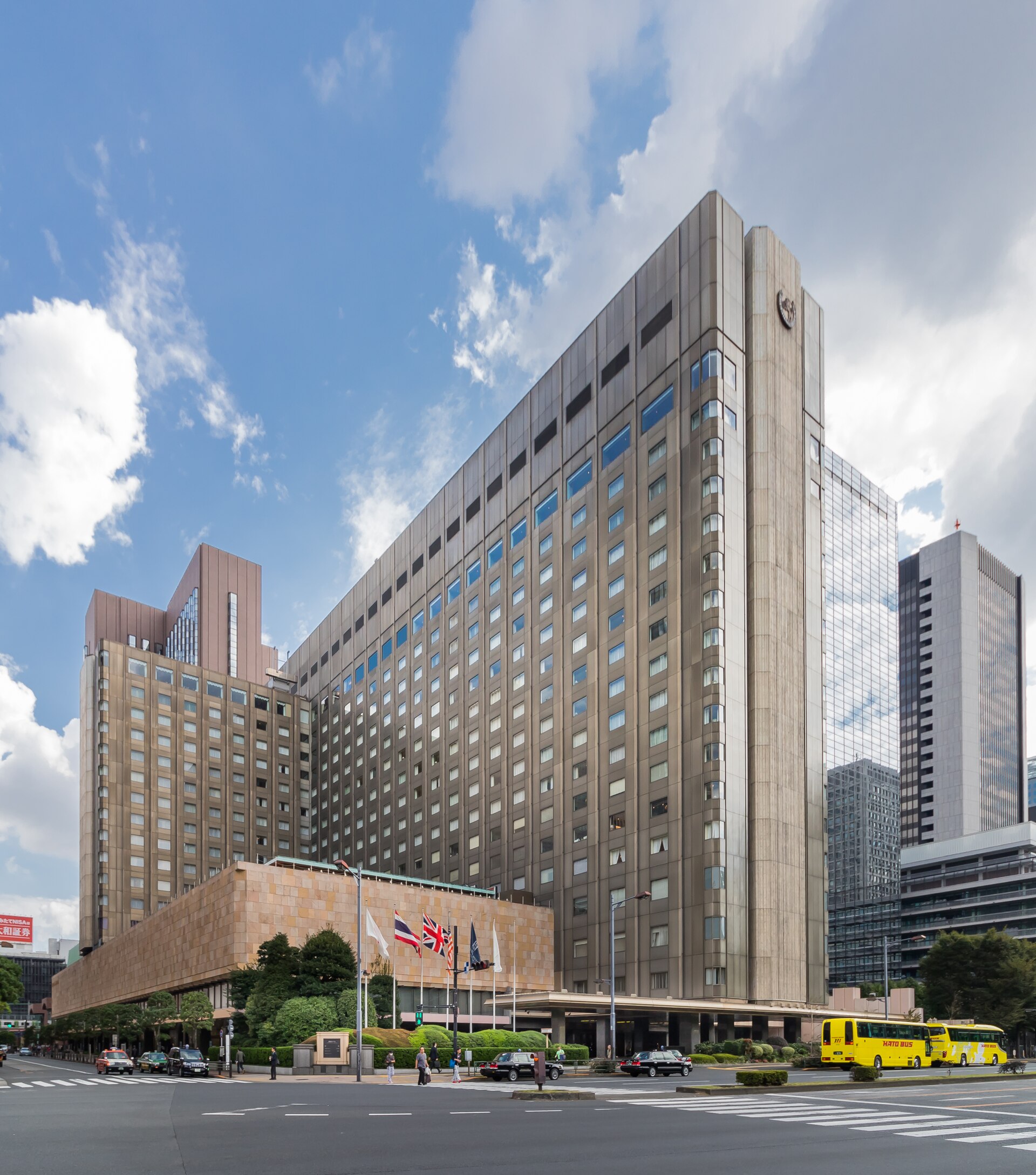 도쿄 Imperial Hotel Tokyo 외관 자료사진, 인접한 옛 플라자 자리에 Not A Museum 개관 예정