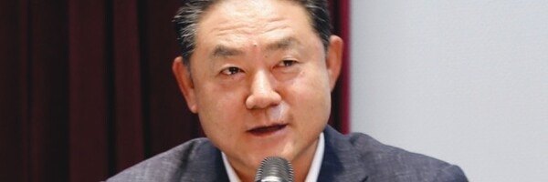 설계공모 및 민간전문가 제도개선 토론회에서 발언하는 박명권 한국조경가협회 회장
